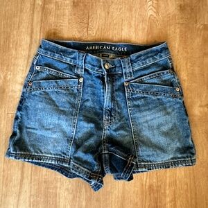 American Eagle Outfitters Women's Classic Blue Jean Shorts